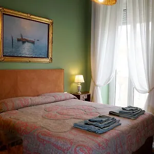 Di Fronte Al Mare By Apulia Apartament Bari